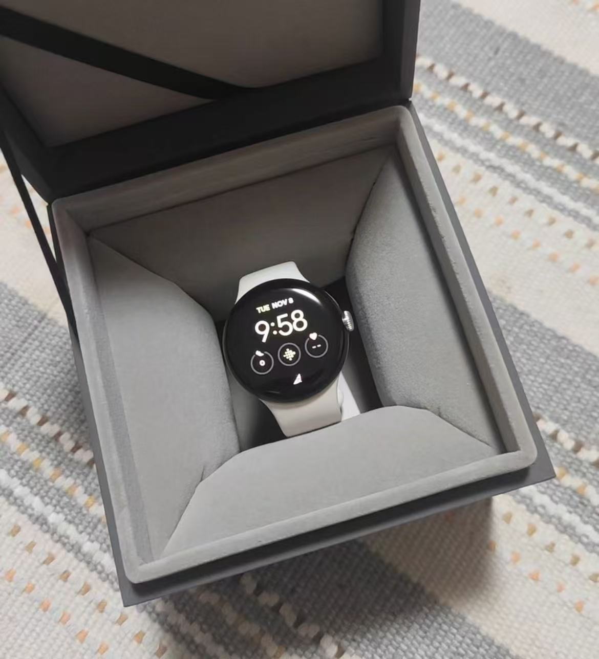 (Bez oryginalnego opakowania)  – Hybrid Smartwatch recenzja i cena